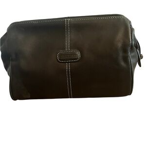 Black leather Fossil midway frame shaving kit, NWTs